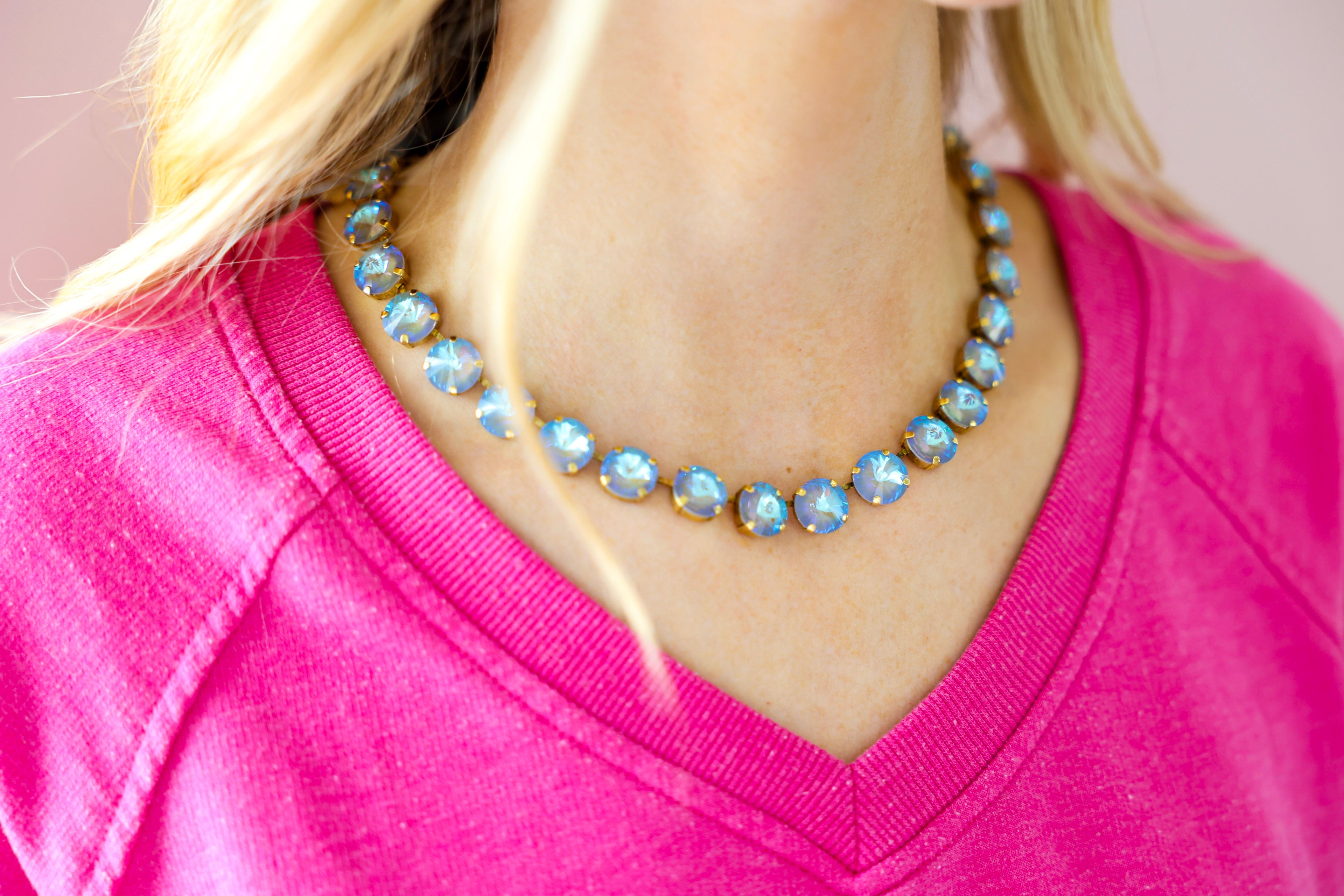 TOVA Sofia Necklace - Serene Gray Delite