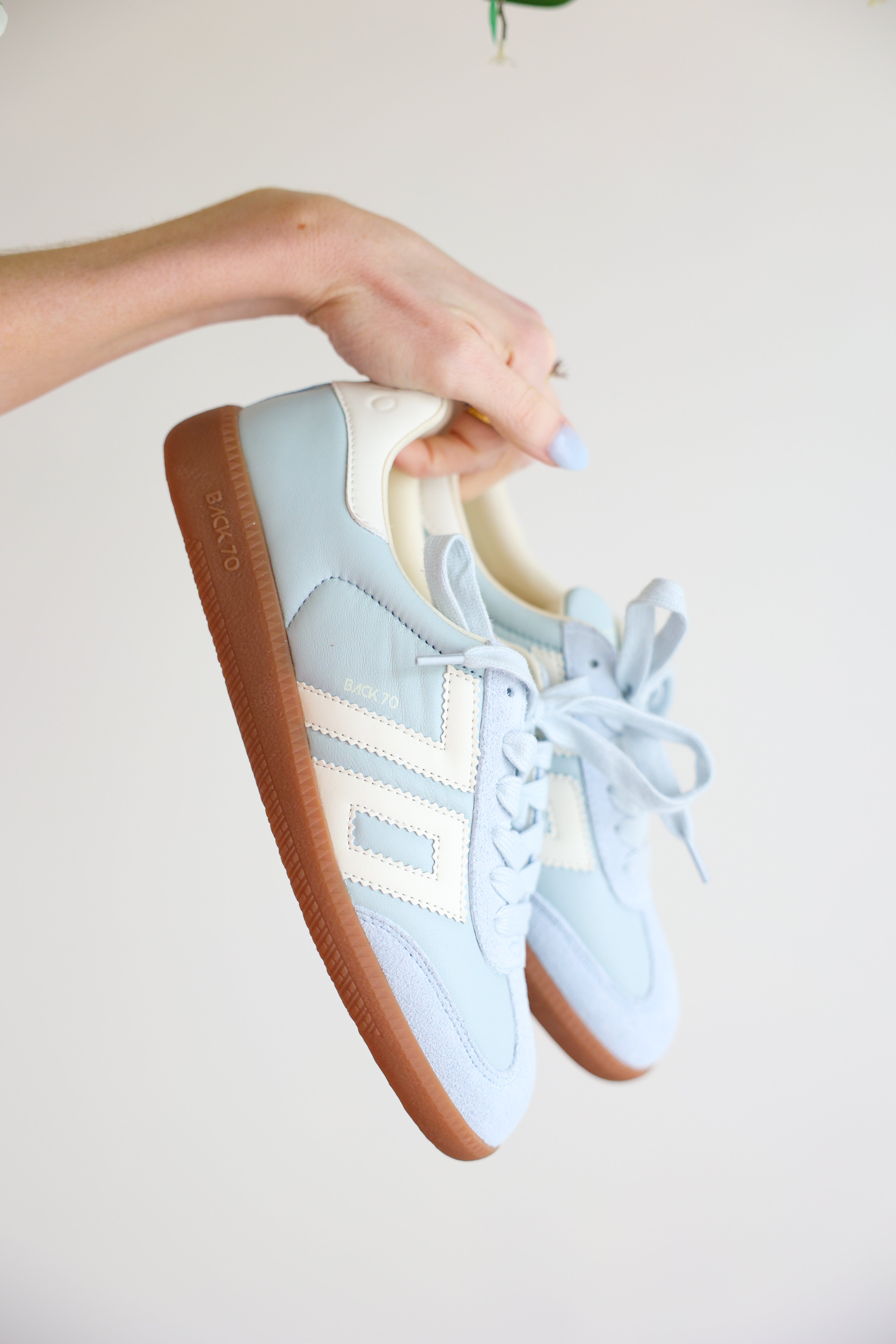 Back 70 Cloud D26 Sneaker | Light Sky